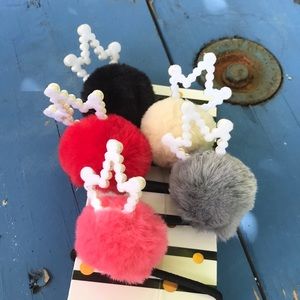 NWT Mwah! 5 Faux Fur Pom Pom Pearl Crown Ponytail Holders Hair Ties Accessories